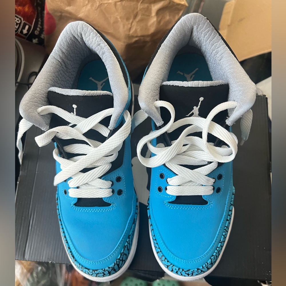 JORDAN 3s